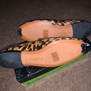 Loraine brown leopard